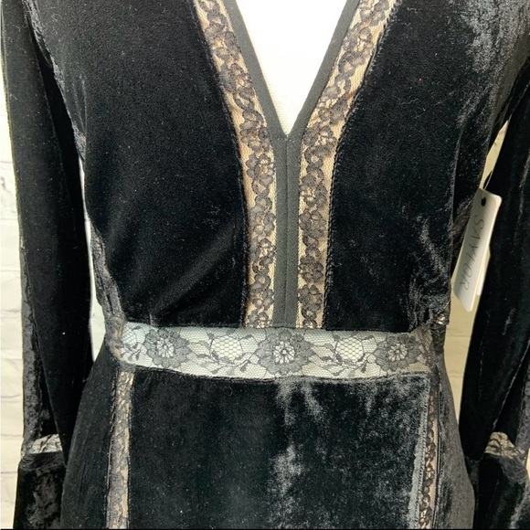 SAYLOR Sloan Black Velvet Gothic Dress Medium NWT - Picture 2 of 9